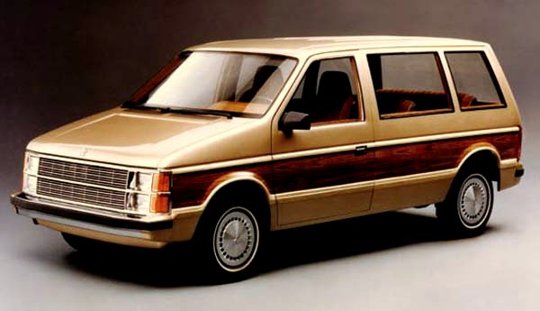 09-1983-chrysler-minivan