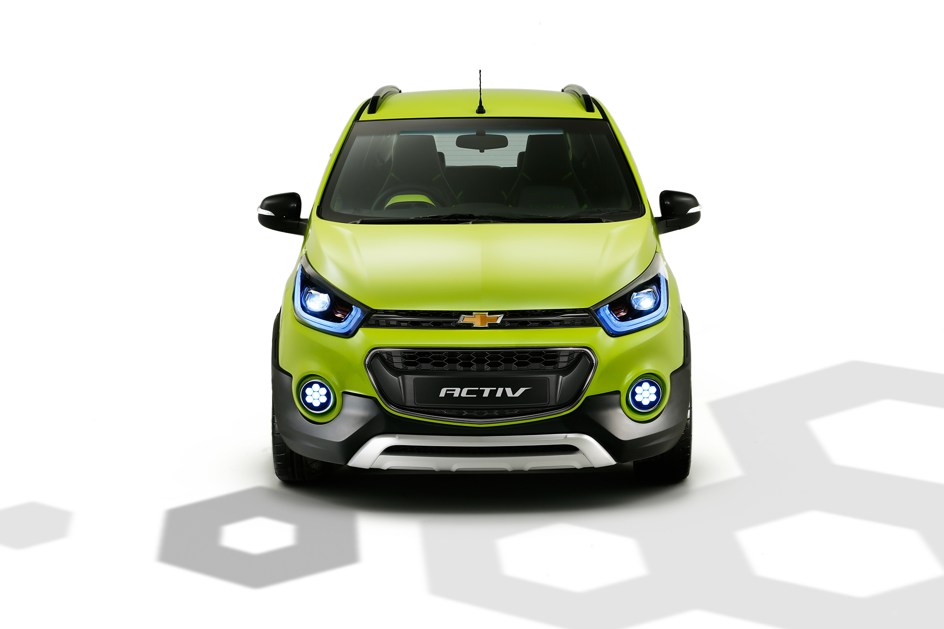 Front View Chevrolet New Beat Activ