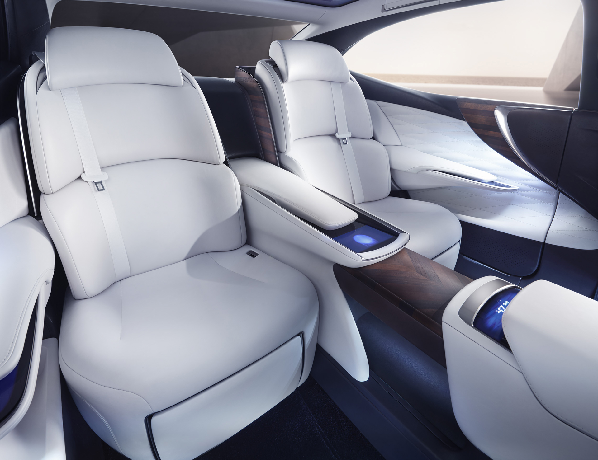 2016 Lexus LF-FC Concept (9)