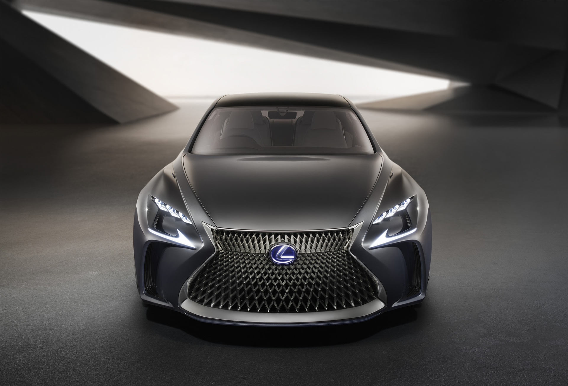 2016 Lexus LF-FC Concept (1)