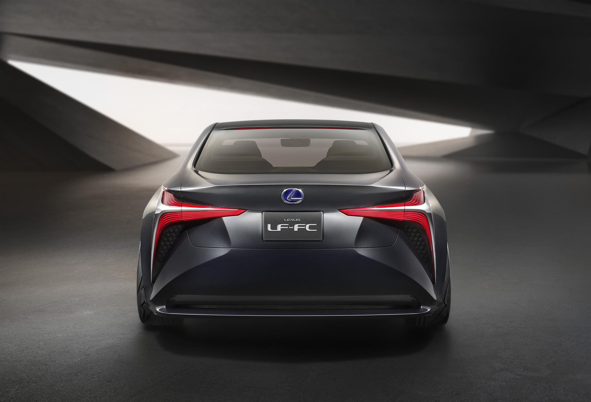 2016 Lexus LF-FC Concept (3)