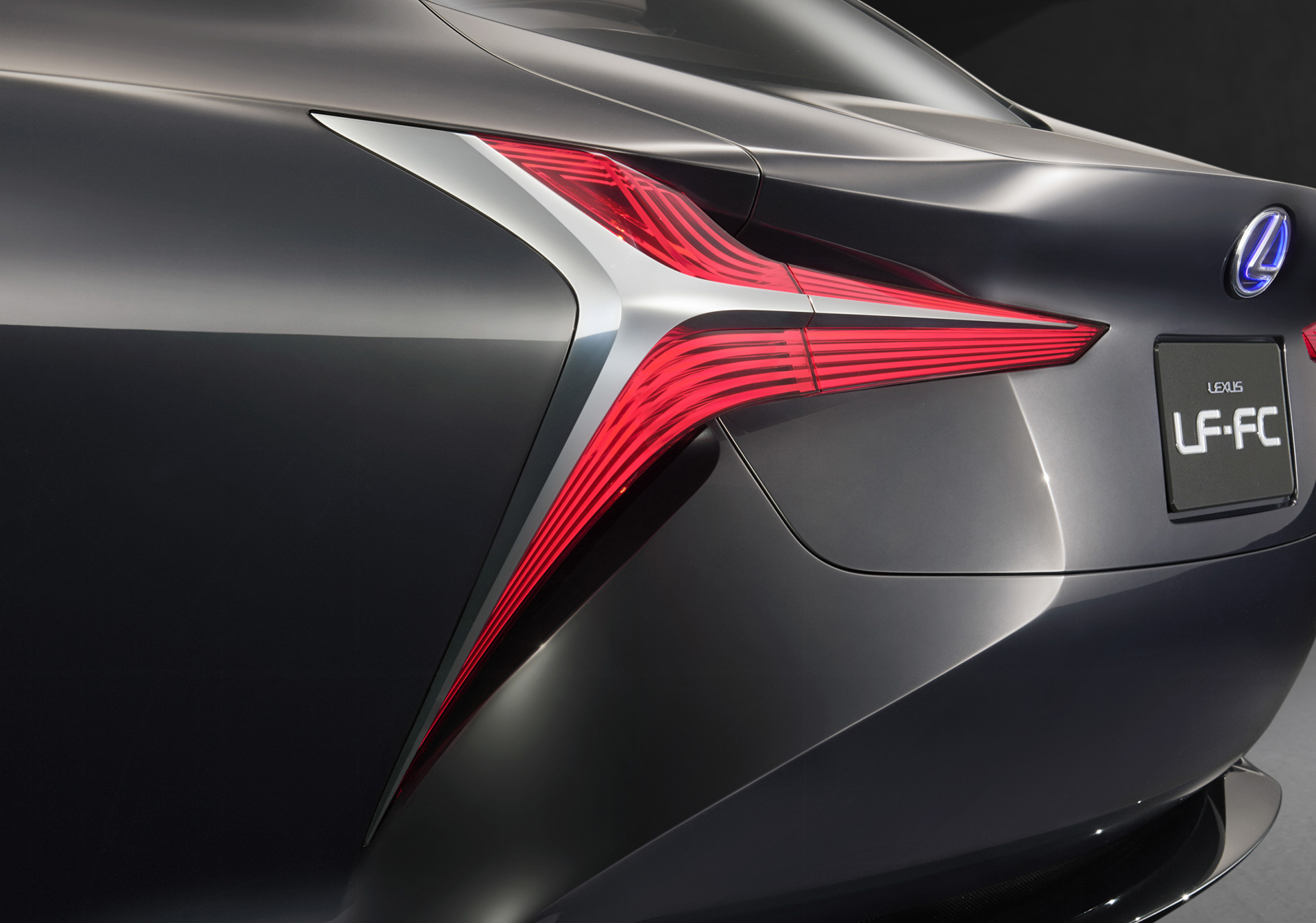 2016 Lexus LF-FC Concept (16)