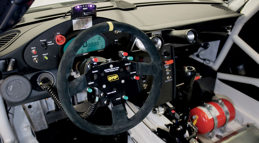 porsche911rsr2009cockpit