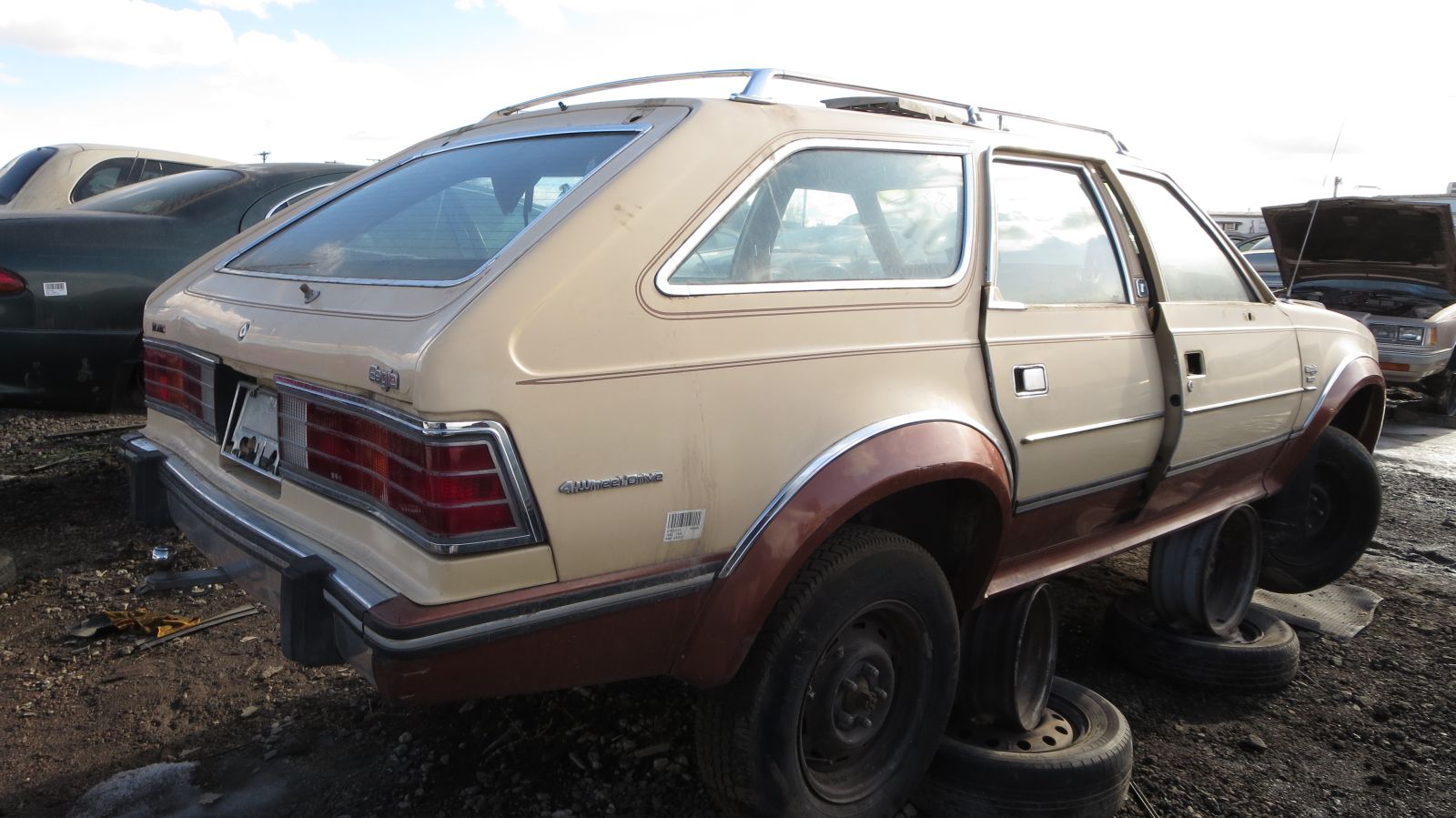 09 - 1982 AMC Eagle wagon in Colorado junkyard - photo by Murilee Martin